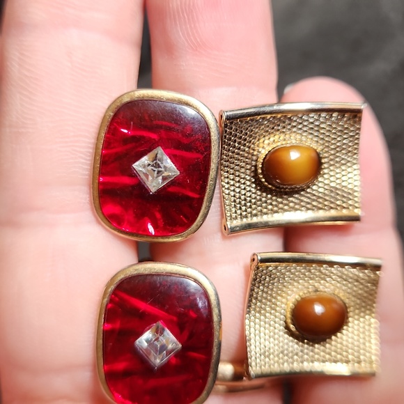 2 sets Vintage Cuff Links in GUC - Picture 6 of 6